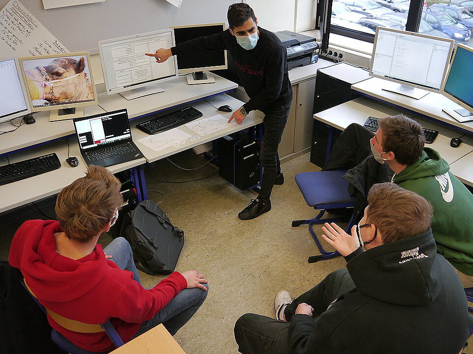 Schüler der GO13